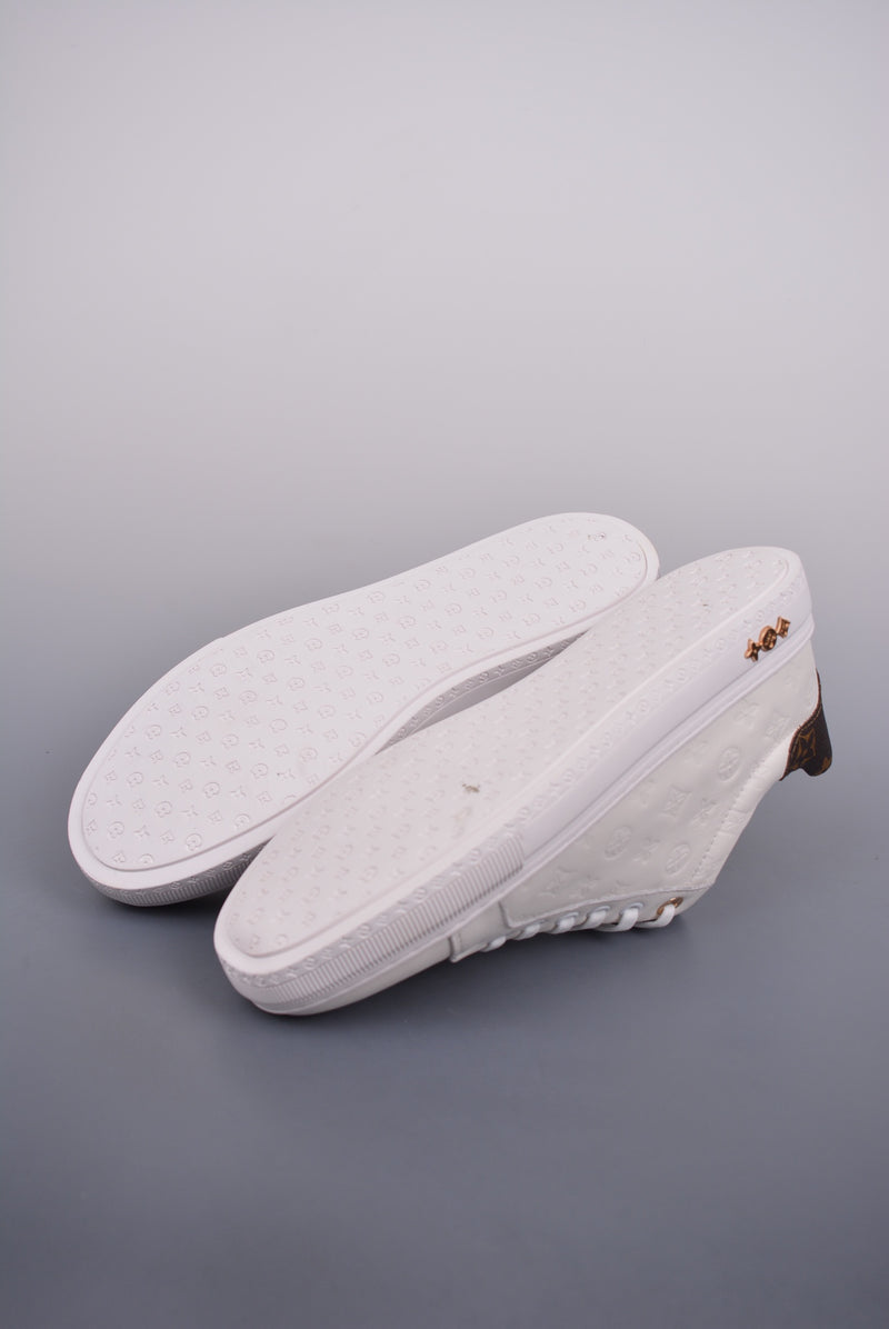 Louis Vuitton REMARQUE LOW3