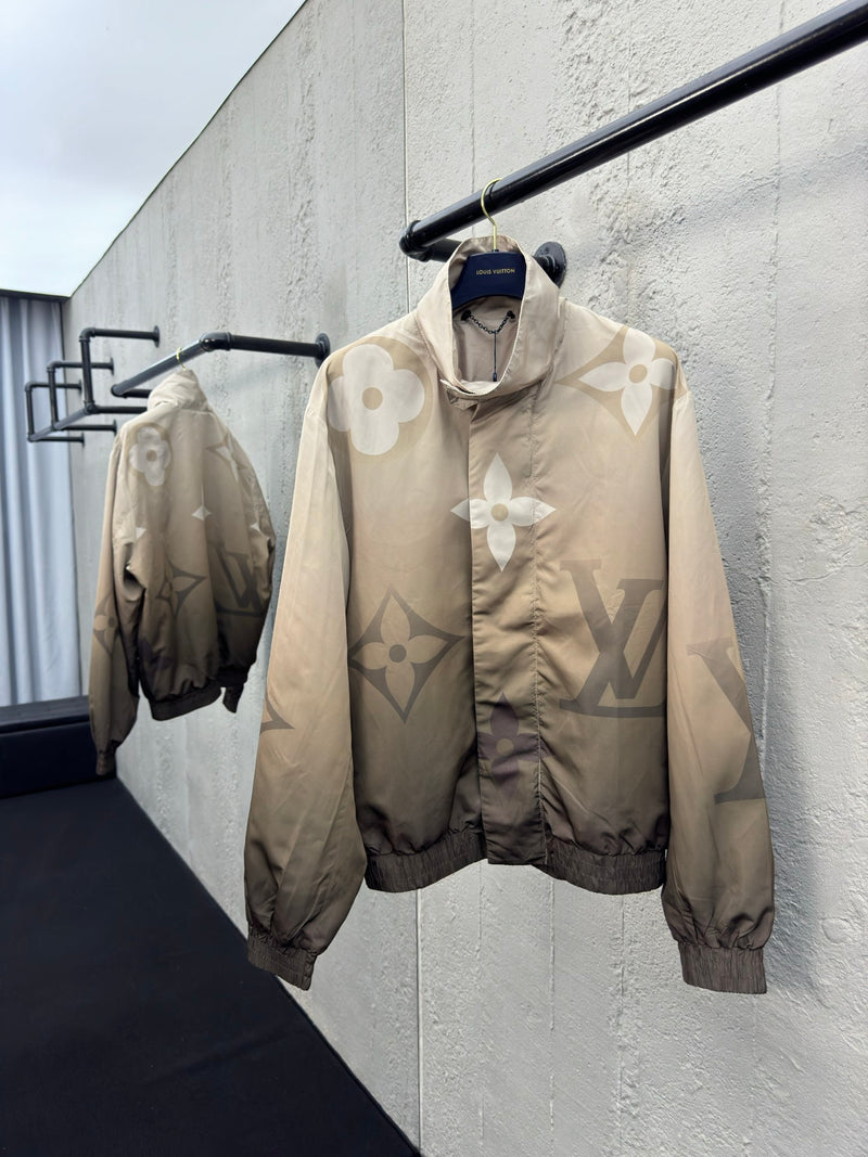 Chaqutea Louis Vuitton Paris