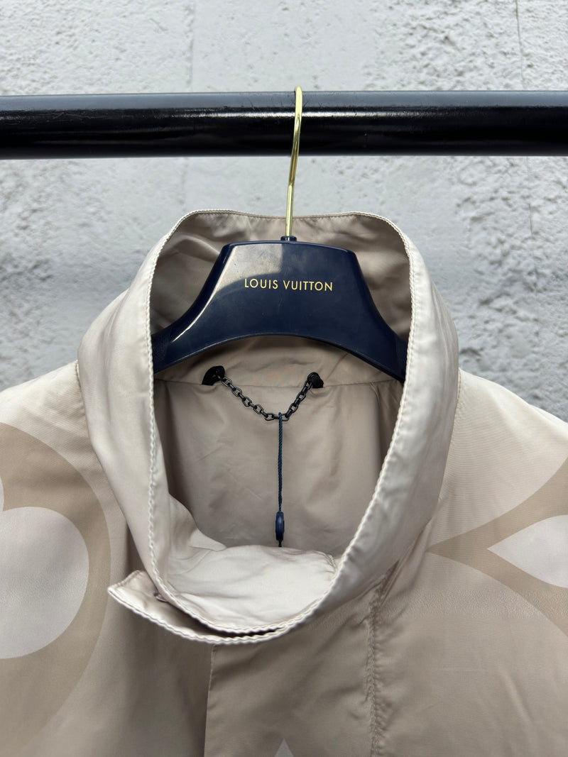 Chaqutea Louis Vuitton Paris